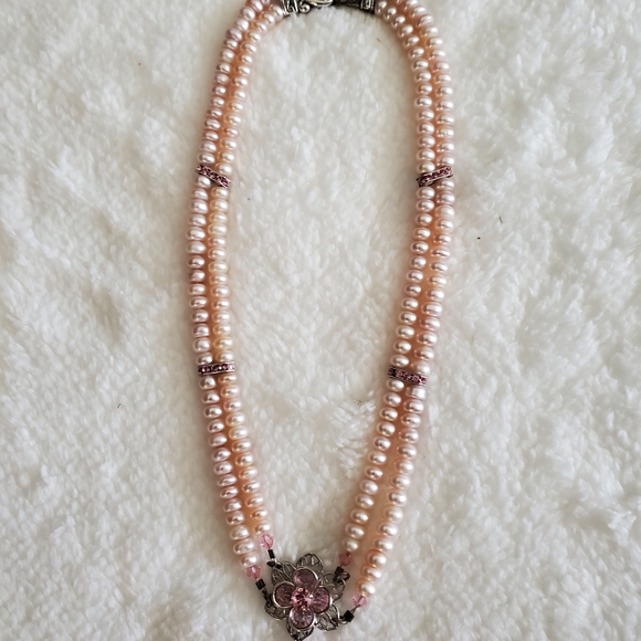 Hand Craftd Pink Freshwater Pearl Necklace - Picture 3 of 5